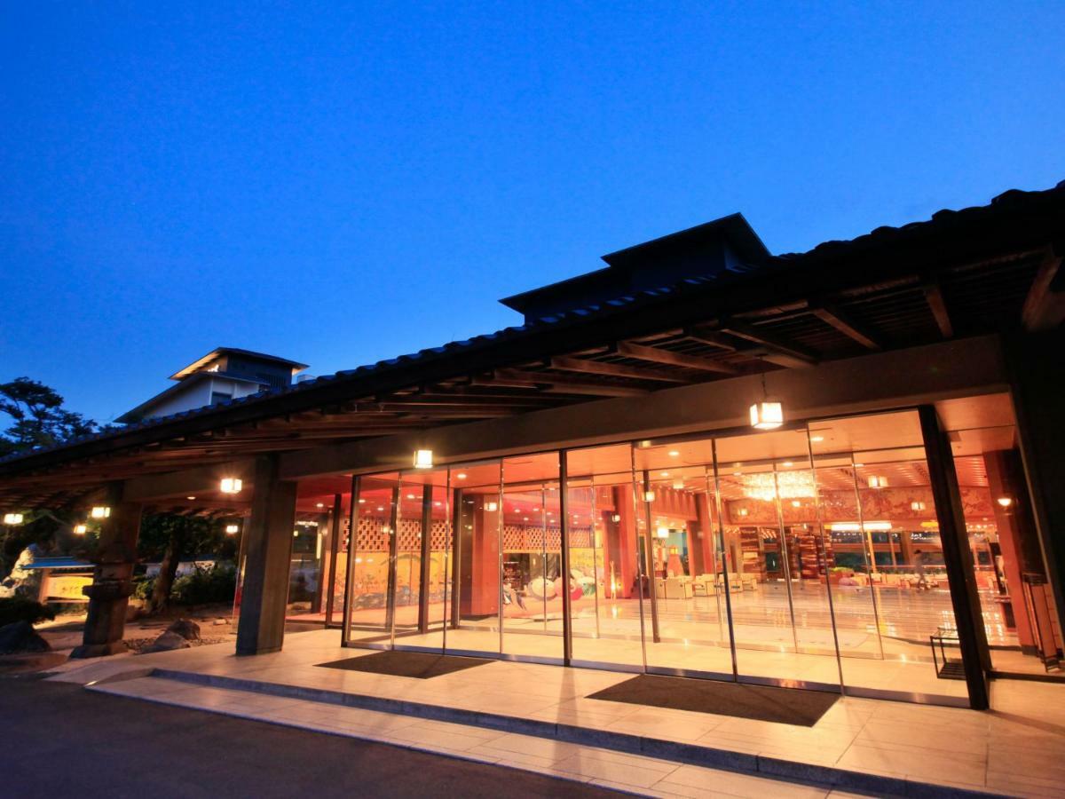 Yamashiro Onsen Miyabi No Yado Kaga Hyakumangoku Hotel Exterior photo