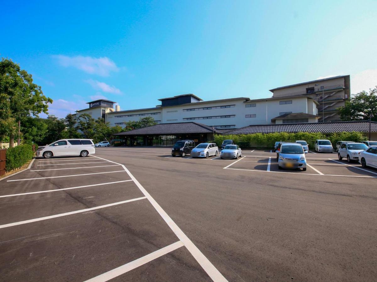 Yamashiro Onsen Miyabi No Yado Kaga Hyakumangoku Hotel Exterior photo