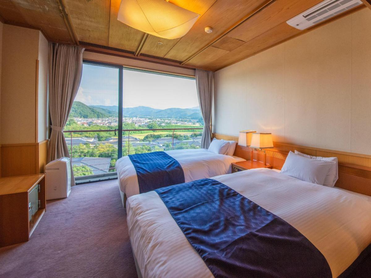 Yamashiro Onsen Miyabi No Yado Kaga Hyakumangoku Hotel Exterior photo
